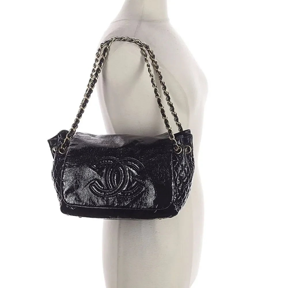 Chanel Black Shoulder Bag with Gold Chain, Excellent Condition